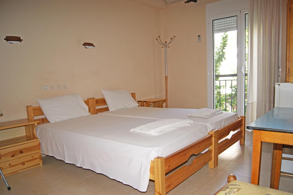 Foivos Hotel Loutra Edipsou  Exterior photo