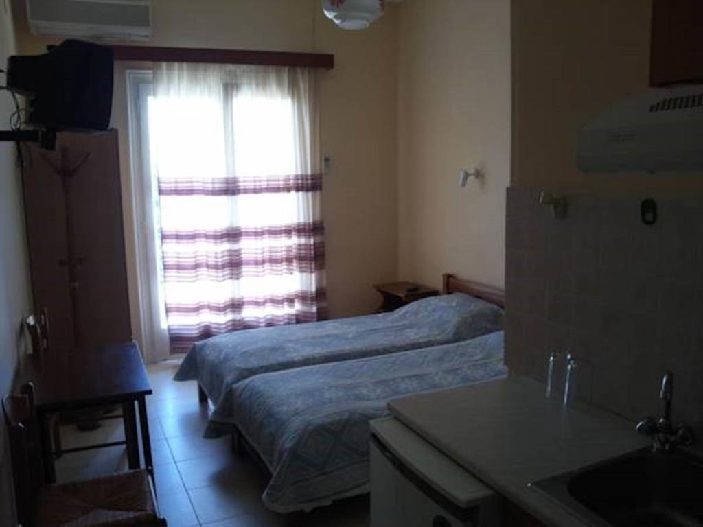 Foivos Hotel Loutra Edipsou  Room photo